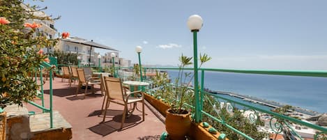 Terassi/patio