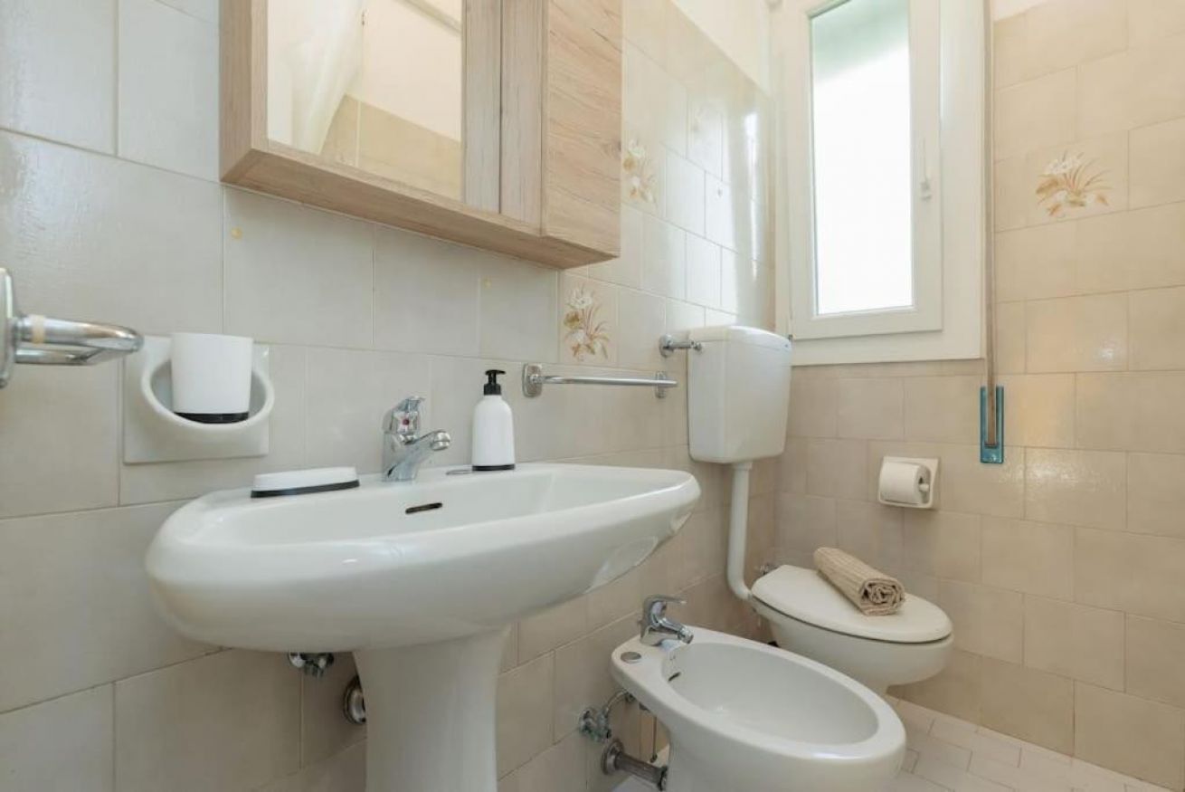 Douche, bidet