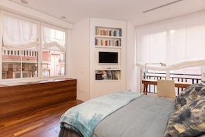 アイロン / アイロン台、旅行用ベビーベッド