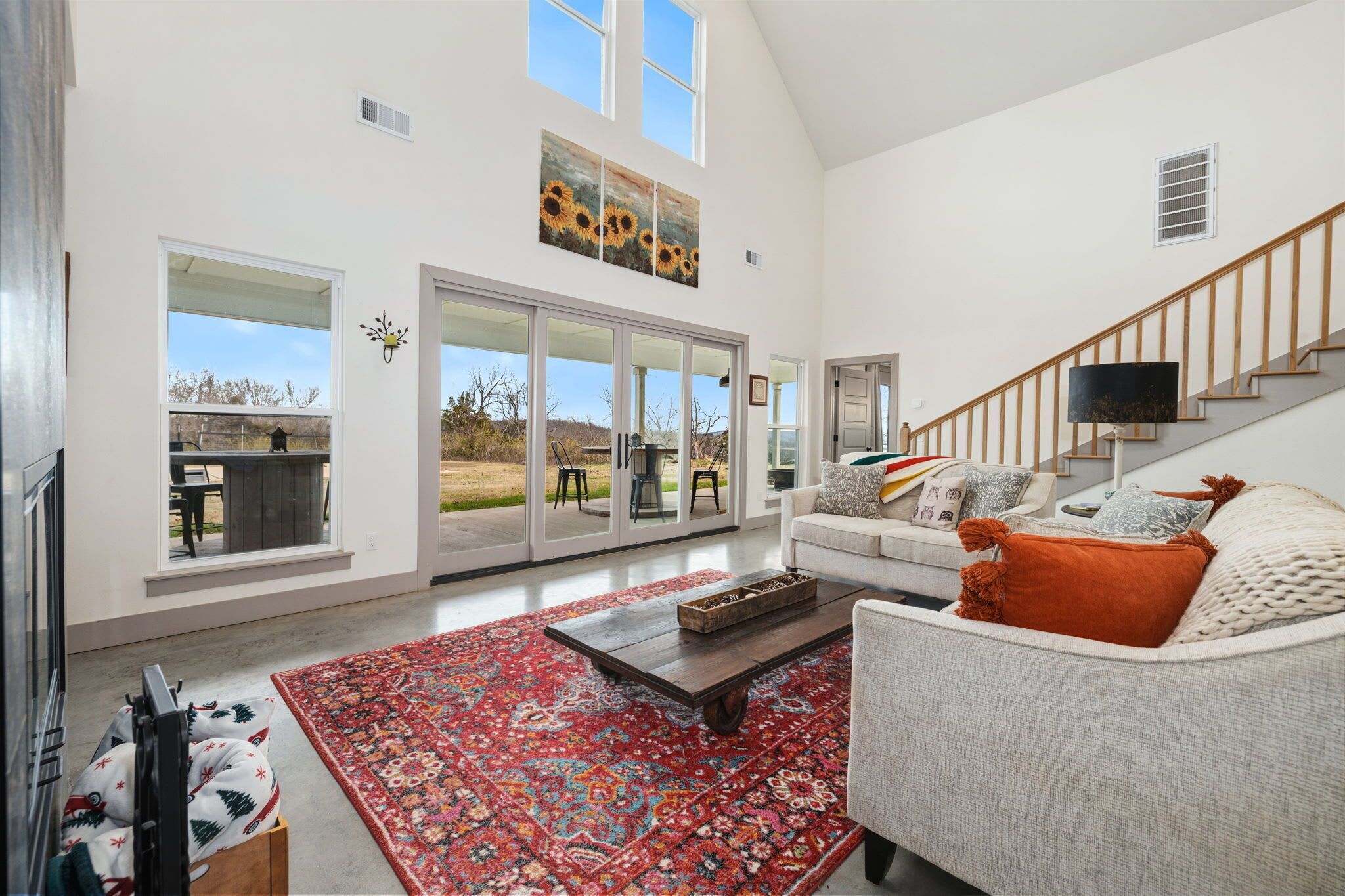 Télévision, espaces bureaux