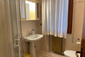 Doccia, bidet