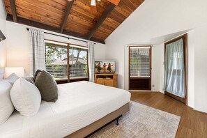 Condo, nhiều giường, lanai, quang cảnh sân golf (Kanaloa at Keauhou 1004) | 3 phòng ngủ, trang trí khác biệt 