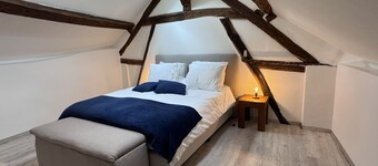 Private house for 4 people with large garden in the village of Cramant