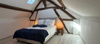 Private house for 4 people with large garden in the village of Cramant