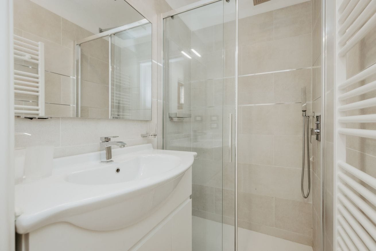 Shower, bidet