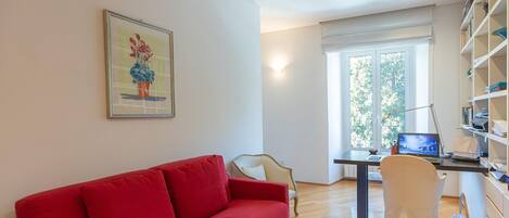 Apartment | Living area