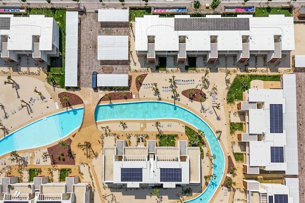 Lämmitetty uima-allas