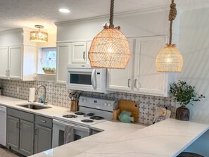 Fridge, microwave, oven, stovetop - 8th At The Bay, New Listing (Port St. Joe)