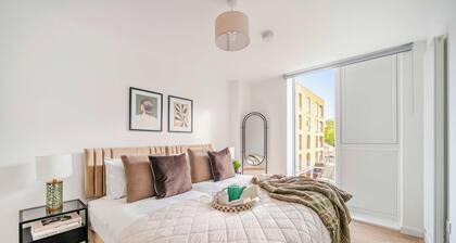 Modern 2BR Apartment w/ Balcony, WiFi, Parking