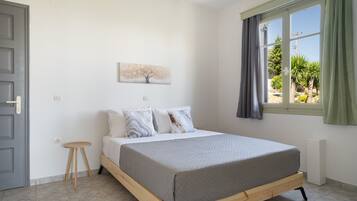 2 slaapkamers, een strijkplank/strijkijzer, wifi, beddengoed
