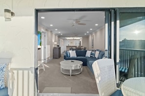Smart TV - 2 Bedroom, 2 Bath Coast Elegance at Pointe Santo! (Sanibel)