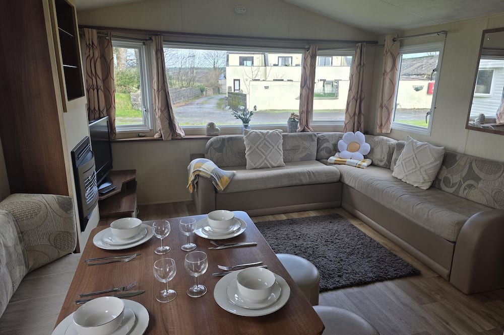Caravan 5 at Blackmoor Farm Near Tenby - Ludchurch Cross