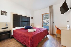 WiFi、ベッドシーツ