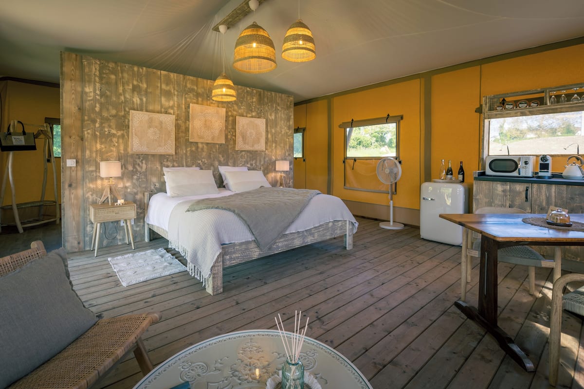Minibar, in-room safe, free WiFi, bed sheets