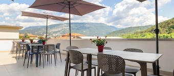 Room 'Camera Matrimoniale' with Mountain View, Wi-Fi and Air Conditioning