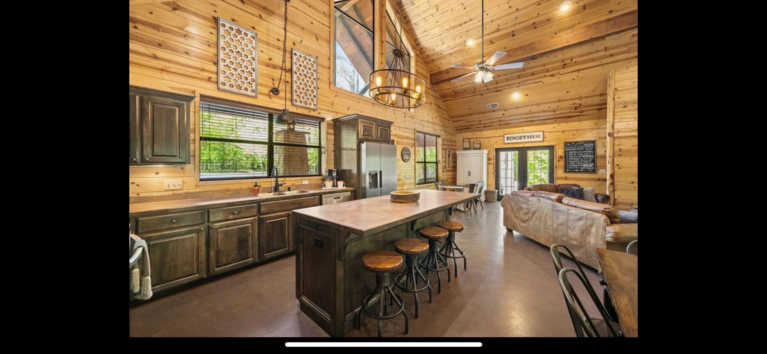 المنشأة من الداخل