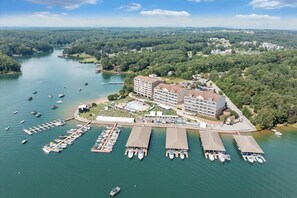 Marina - #3402 - Studio Suite - Mariners Landing (Bedford County)