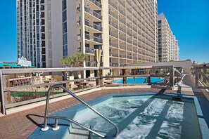Condo, 1 Katil Raja (King) dengan Katil Sofa (SunDestin 402) | Kolam renang | Kolam renang tertutup, kolam renang terbuka 