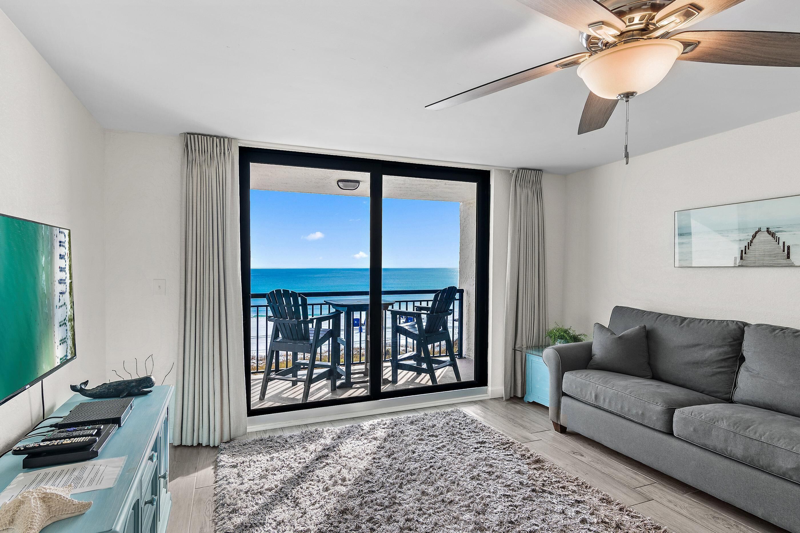Apartment, 1 King-Bett und Schlafsofa (SunDestin 402) | Wohnbereich