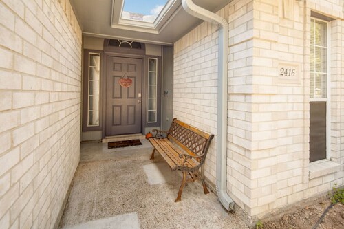 3 bedroom home in central College Station