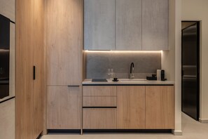 Interior - Premium apartment 1 by Fasma Suites (Pireas)