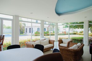 Interior - Spacious Villa with Pool, Karaoke, Palapa, Jacuzzi & Garden in Tuxtla Gutierrez (Tuxtla Gutiérrez)