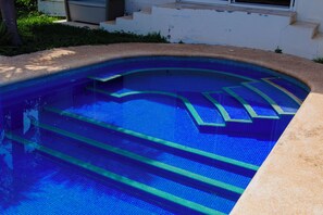 Pool - Spacious Villa with Pool, Karaoke, Palapa, Jacuzzi & Garden in Tuxtla Gutierrez (Tuxtla Gutiérrez)