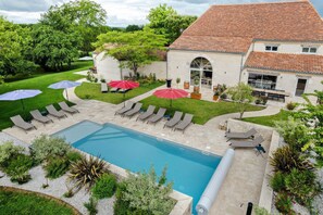 Pool - Gîte Les Lilas - Les Carassonnes with Shared Pool, Wi-Fi, and Air Conditioning (Saint-Nexans)