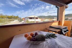 Apartment, 2 Bedrooms, Balcony, City View | Kawasan hartanah