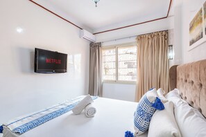 مكواة/لوح كي وواي فاي وملاءات أسرّة