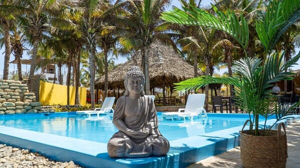 Outdoor pool - Bali Lodge Máncora (Máncora)