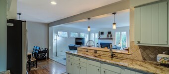 Peaceful Getaway Scenic Park & River Views in the heart of Broad Ripple Village!