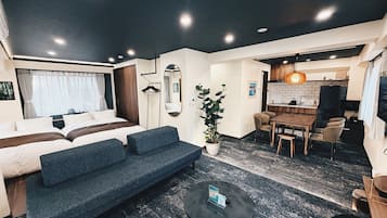 Family Apartment, Balcony | Living area