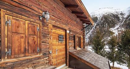 Appartement 'Tea Da Anna E Luigi' avec vue montagne, jardin privé et Wi-Fi