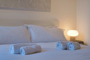 2 bedrooms, free WiFi, bed sheets - Studio di Lou - One Bedroom Apartment, Sleeps 2 (Como)