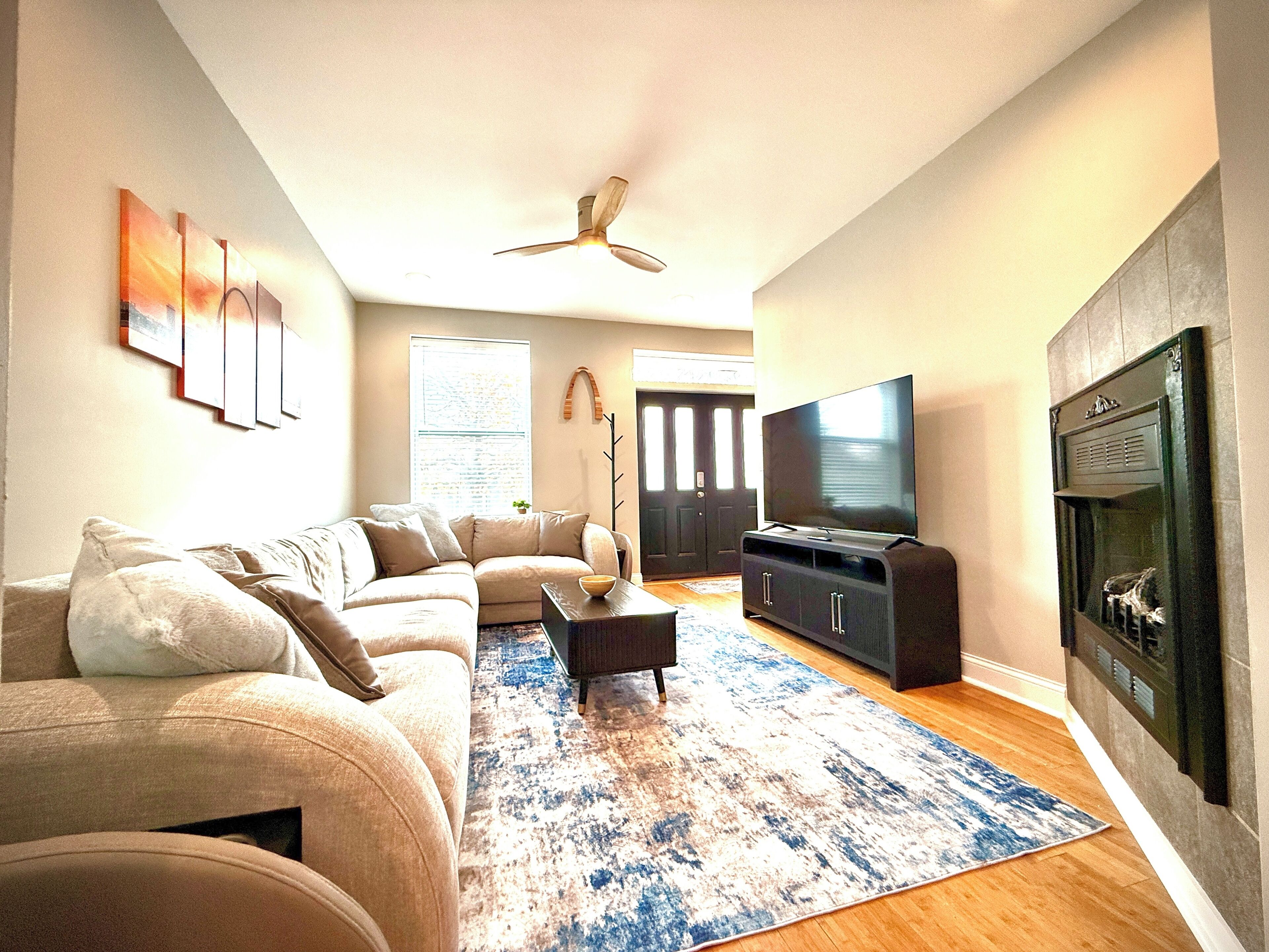 Luxury & Views That Sleeps 11 - In The Heart Of All Things St Louis - St. Louis, MO