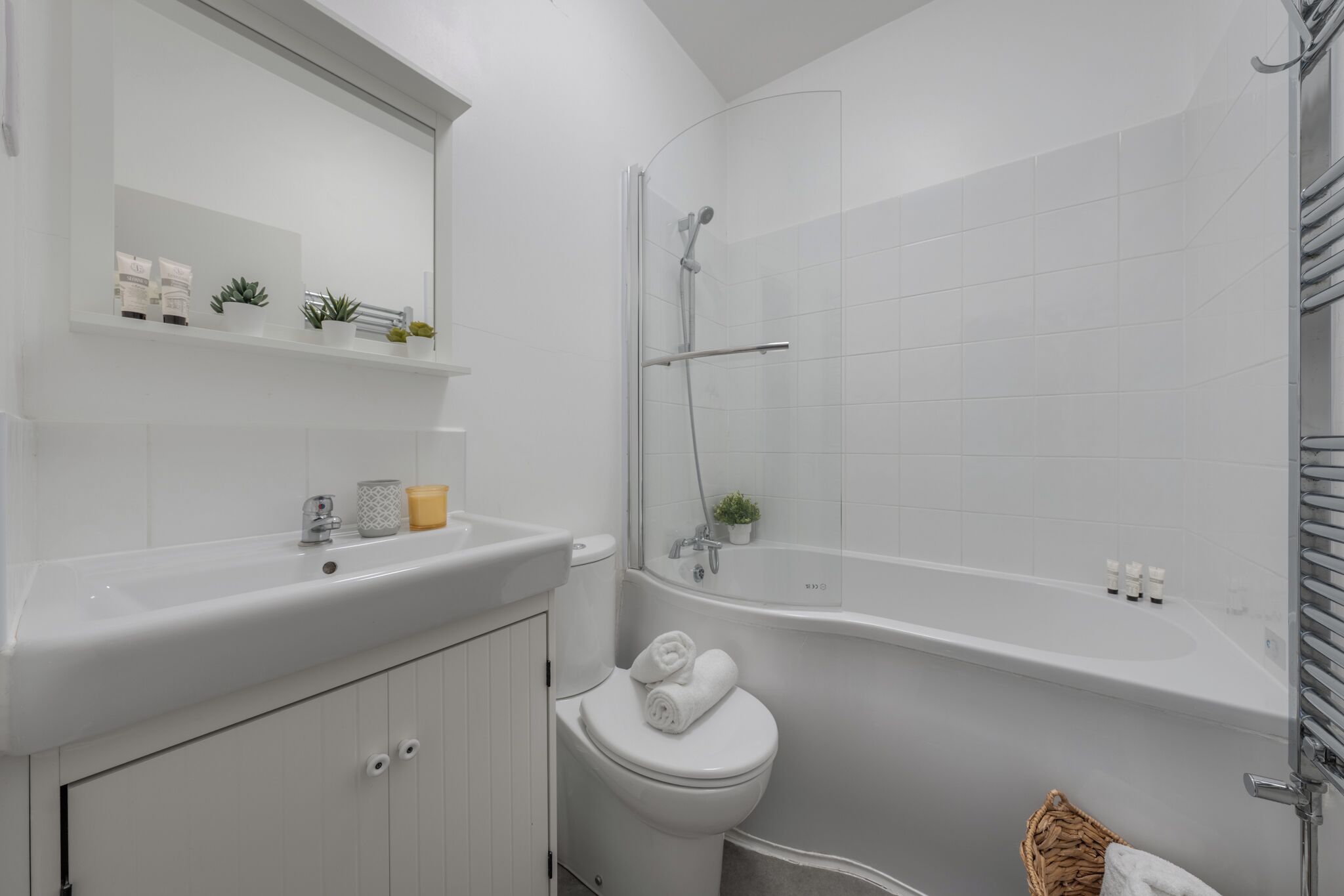 시티 아파트, 더블침대 1개 및 소파베드, 금연, 시내 전망 | 욕실