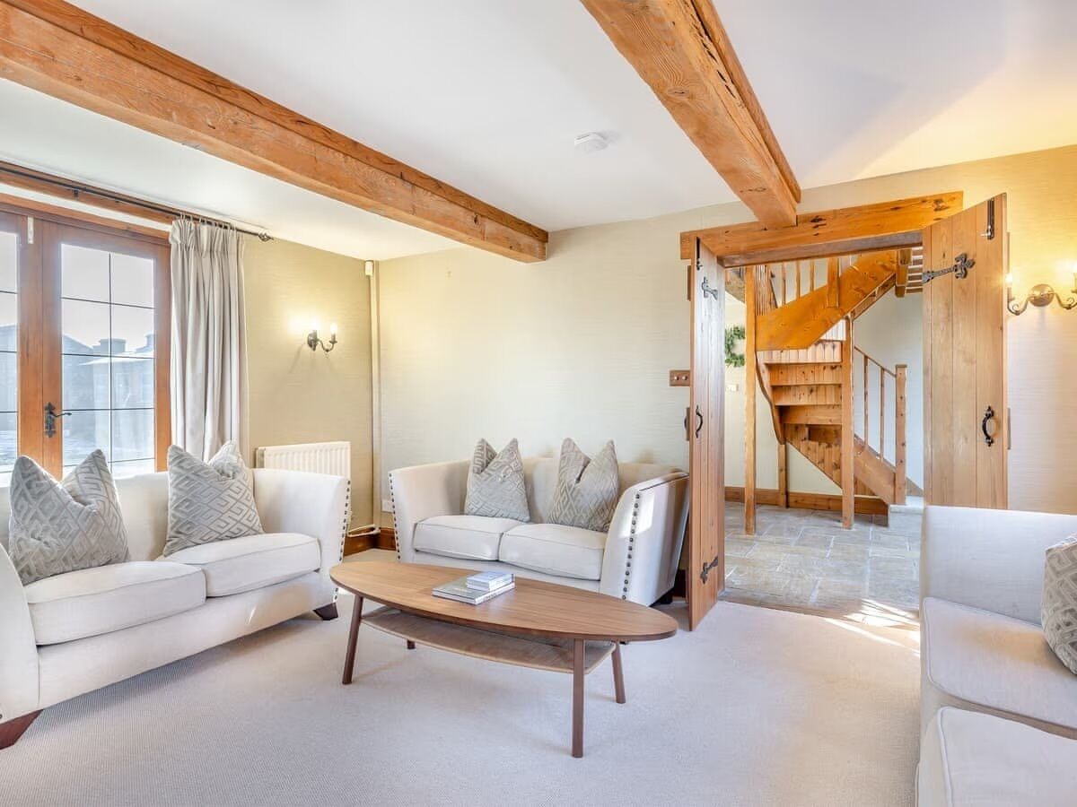 Family House | Living area | TV