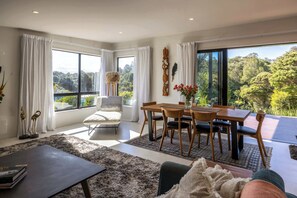 Dining - Haven on Queens - Executive Island Living (Waiheke Island)