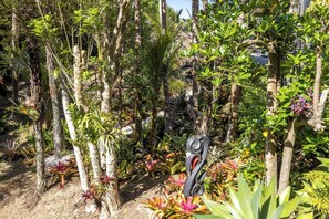 Exterior detail - Haven on Queens - Executive Island Living (Waiheke Island)