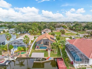 Exterior - Canalfront w/ Pool, Hot Tub, Movie Screen & Bunks (Palm Coast)