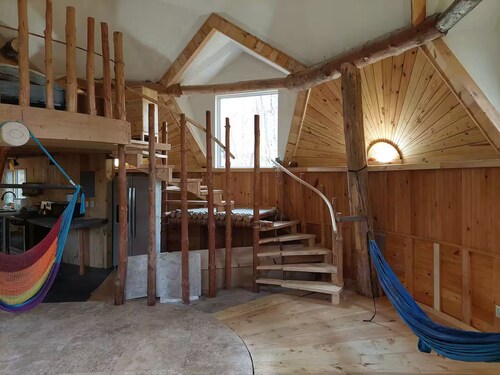 One Of A Kind Get-Away in Geodesic Dome