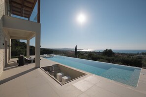 Outdoor pool, a heated pool - Azura Exclusive Villa (Acharavi)