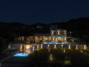 Exterior - Azura Exclusive Villa (Acharavi)