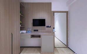 Free WiFi - Hotel Aarya Inn (Anjar)