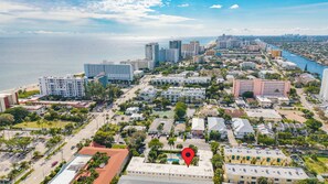 Apartamento Confort, vistas a la piscina | Vista a érea
