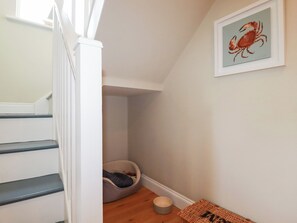 Interior - The Mizzen (Port Isaac)