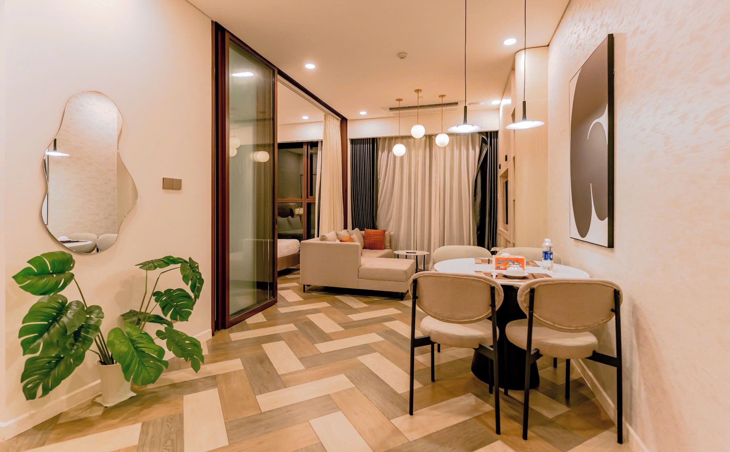 Classic-Apartment, 1 Schlafzimmer, Stadtblick | Schreibtisch, kostenloses WLAN, Bettwäsche