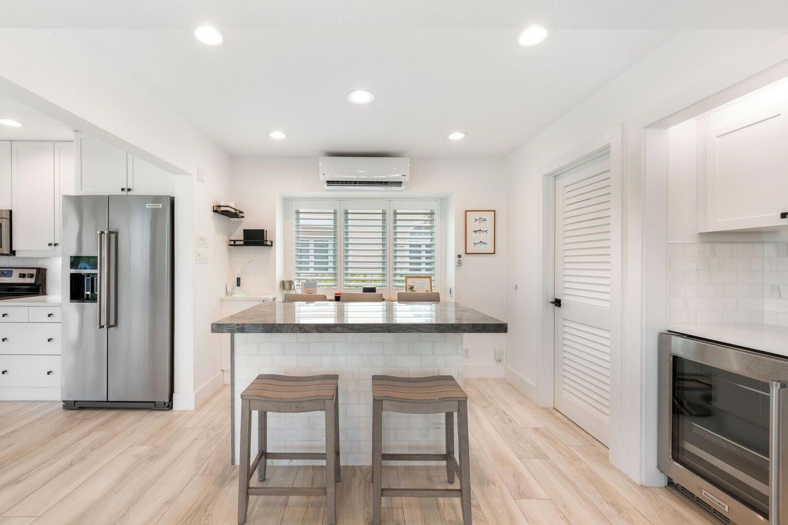 المنشأة من الداخل