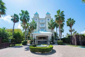 Mặt tiền nơi lưu trú